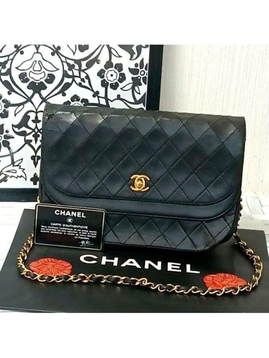Chanel Handbags - Chanel Quilted Chain Shoulder Lambskin Double Flap Black